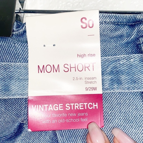 SO High Rise Vintage Stretch Light Wash Paperbag Mom Shorts - Picture 8 of 12